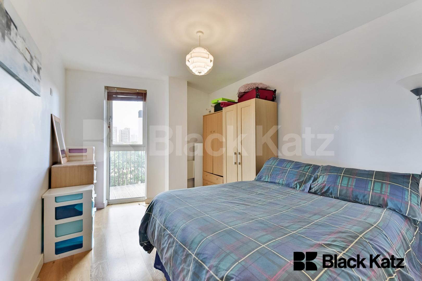 24 hour concierge & inclusive of water rates South Central Steedman Street, Elephant and Castle